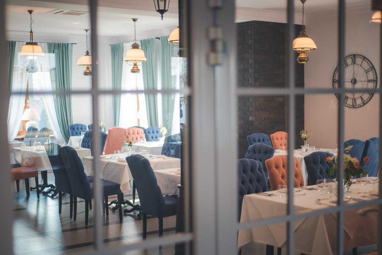 Novopolska - Hotel I Restauracja Kościan Eksteriør bilde